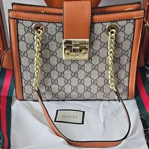 Gucci Tan and Gold Shoulder Bag with GG Supreme Canvas